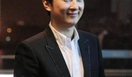 娱乐圈翻红男艺人爆料,幕后真相与逆袭之路