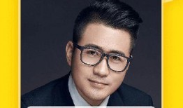 成龙武打爆料小助手视频,武打片背后的惊险瞬间与幕后故事
